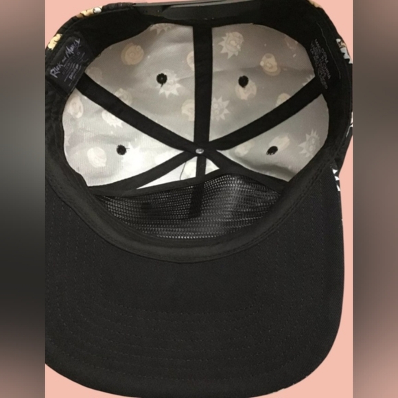 RICK AND MORTY ADULT SWIM CARTOON BIOWORLD SNAPBACK FLAT BILL CAP & LANYARD - Picture 8 of 12